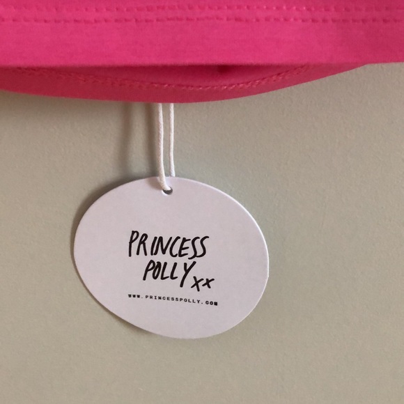 Princess Polly halter top - Picture 4 of 5